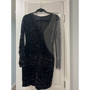 Like New Women’s Long Sleeves Dress Stretch! Size XL! Never worn!